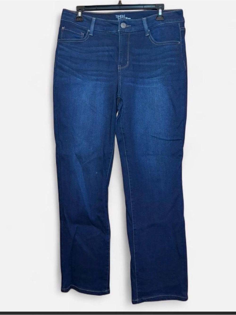 Time and Tru Dark Denim Straight Leg Women’s Jeans